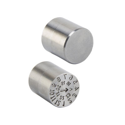 Double Mold Date Inserts ISO9001 Plastic Moulded Components SUS420 48 54HRC Steel
